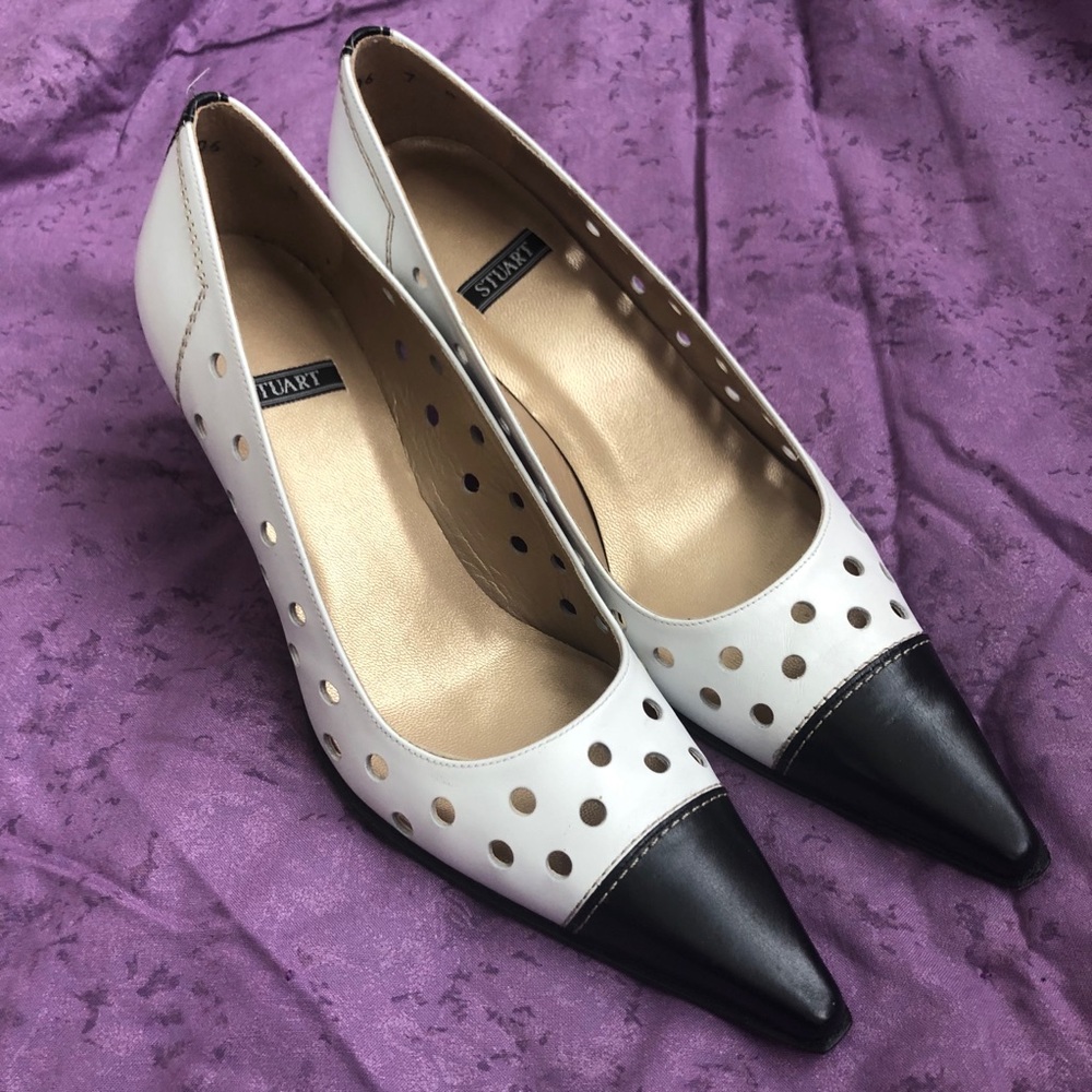 Stuart Weizmann Domino heels Pump White & Black 7B
